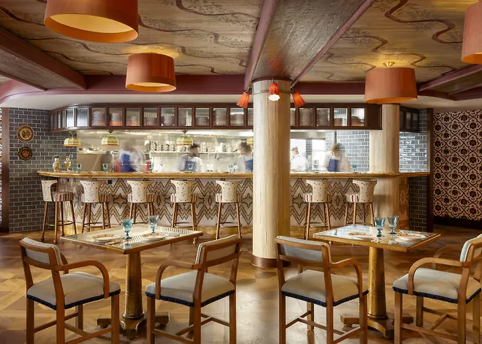 Le Grand Mazarin Hotel Paris