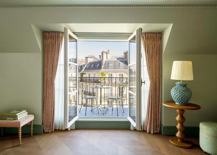 Le Grand Mazarin Paris