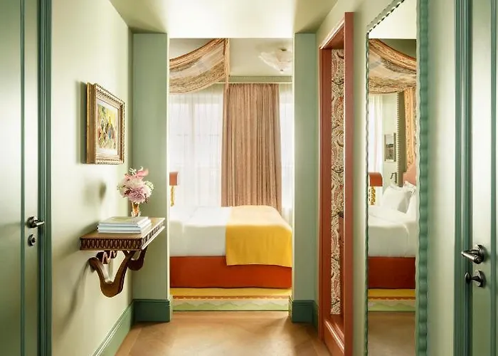 Le Grand Mazarin Paris