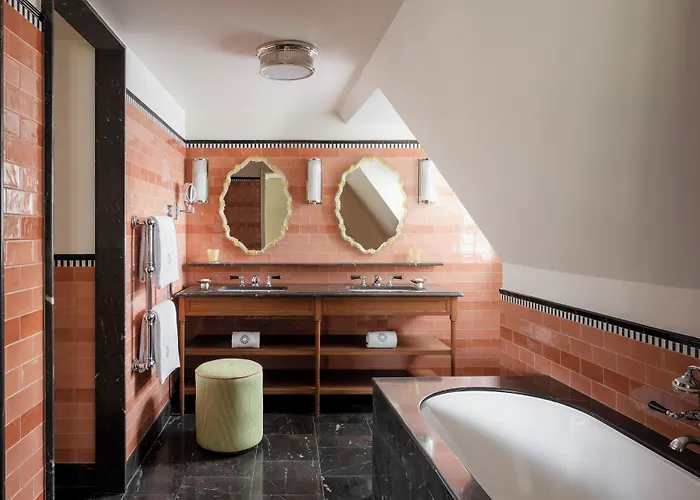 Le Grand Mazarin Hotel Parigi