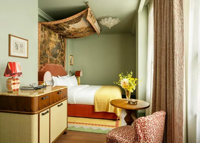 Le Grand Mazarin Hotel 5*