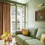 Hotel Le Grand Mazarin Paris